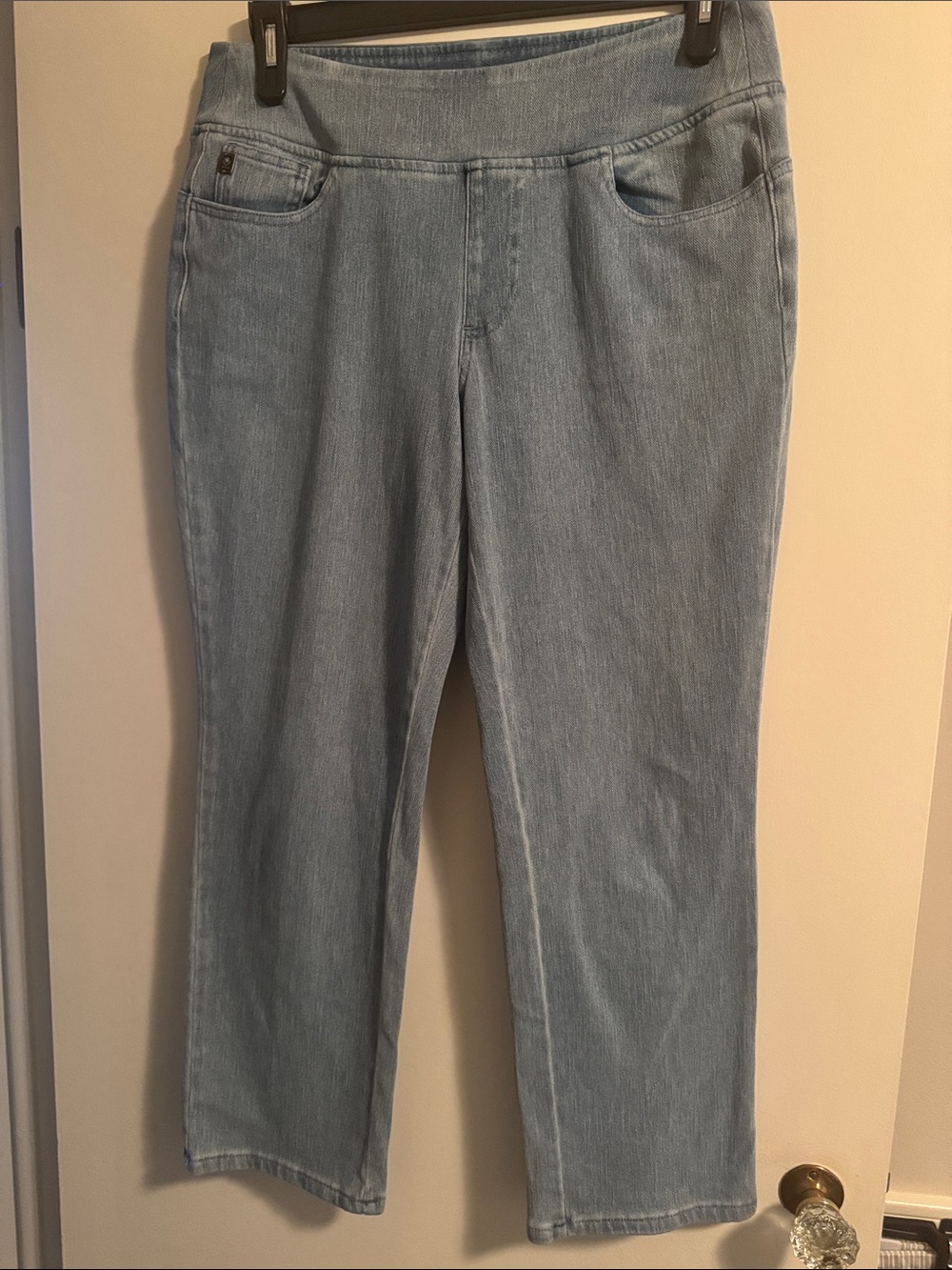 Belle by Kim Gravel Light Wash Straight-Leg Jeans